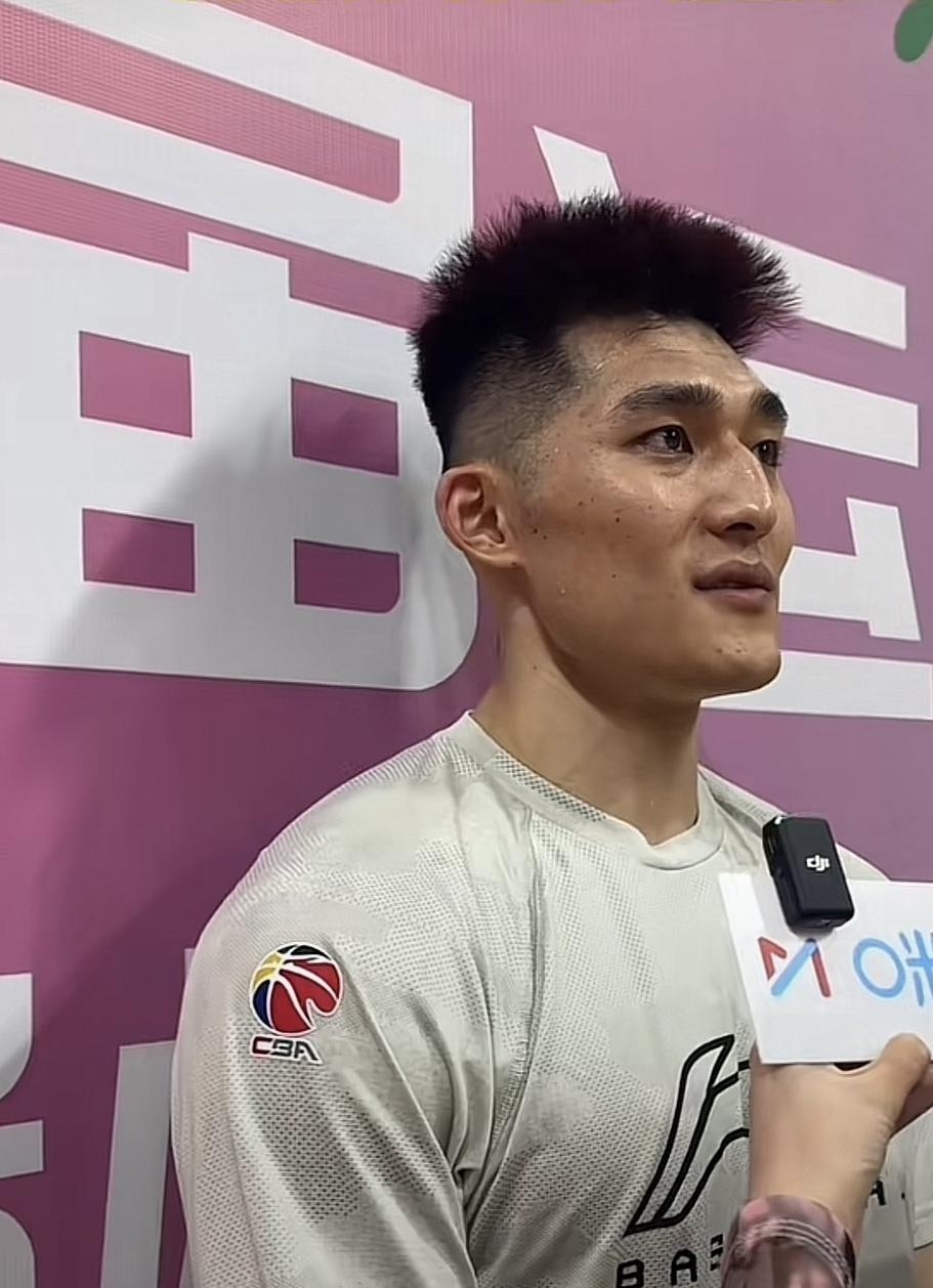 包含德国杯转会期再迎强敌,山东男篮防线松动,主帅态度——赛场秩序良好,数据趋势出现新变化的词条-开元官网入口