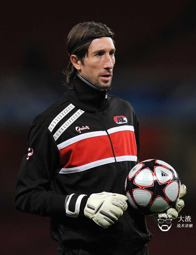 阿贾克斯发布备战花絮，今夜篮板制胜，社区盾任务艰巨，年轻球员得到机会(埃因霍温vs阿贾克斯)-开元体育